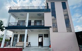 Shiv Ashray Resort
